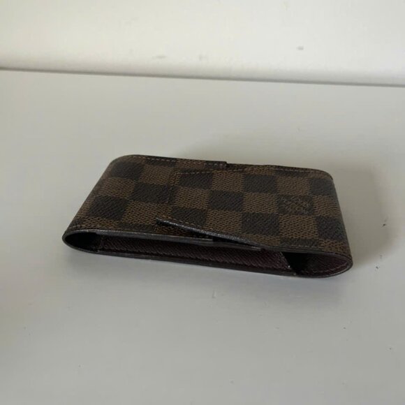 LOUIS VUITTON Damier Canvas Cigarette Case - Picture 3 of 8